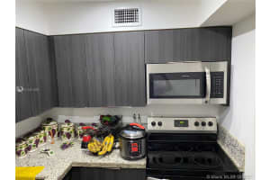 9467 SW 76th St APT Q4, Miami, FL 33173, Sold 06/21/21