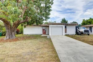 7305 NW 65th St, Tamarac, FL 33321, Sold 06/09/21