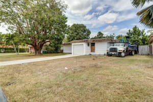 7305 NW 65th St, Tamarac, FL 33321, Sold 06/09/21
