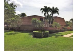 2884 Waterford Dr N, Deerfield Beach, FL 33442, Sold 05/18/21