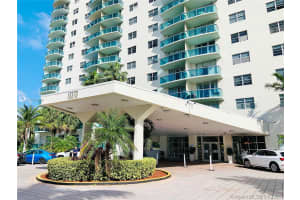 19370 Collins Ave, Sunny Isles Beach, FL 33160, Sold 06/15/21