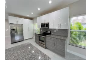 16409 Sapphire St, Weston, FL 33331, Sold 06/07/21