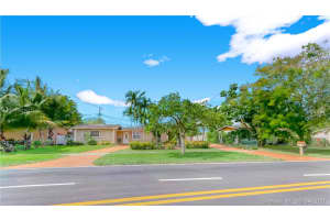 17020 NW 82nd Ave, Hialeah, FL 33015, Sold 06/21/21
