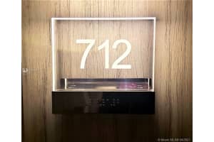 Harbour House, 10275 Collins Ave, Bal Harbour, FL 33154, Sold 08/10/21