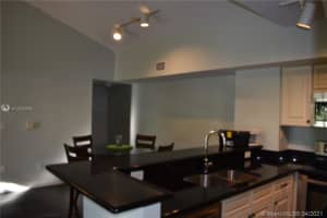 2640 S University Dr, Davie, FL 33328, Sold 05/14/21