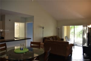 2640 S University Dr, Davie, FL 33328, Sold 05/14/21