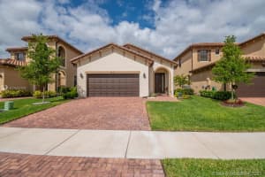 5101 NW 51st Ter, Tamarac, FL 33319, Sold 06/11/21