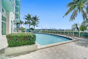 650 West Ave, Miami Beach, FL 33139, Sold 11/04/21