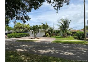 411 S 56th Terrace, Hollywood, FL 33023, Sold 05/20/21
