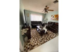 11829 SW 117th Pl, Miami, FL 33186, Sold 05/24/21