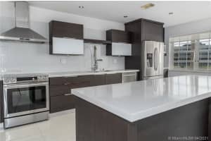 14837 Balgowan Rd, Hialeah, FL 33016, Sold 06/22/21