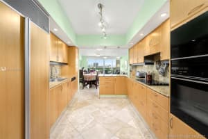 1455 Ocean Dr, Miami Beach, FL 33139, Sold 06/04/21