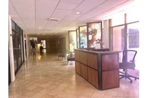 10000 W Bay Harbor Dr, Bay Harbor Islands, FL 33154, Sold 07/13/21