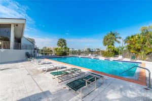 9167 Fontainebleau Blvd, Miami, FL 33172, Sold 05/21/21