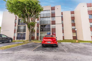9441 SW 4th St, Miami, FL 33174, Sold 06/29/21
