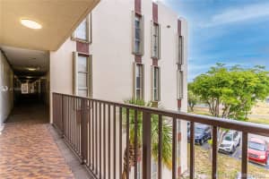 9441 SW 4th St, Miami, FL 33174, Sold 06/29/21