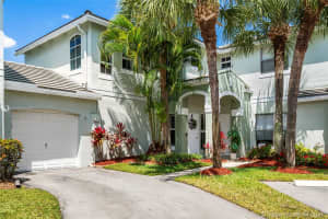 4726 Grapevine Way, Davie, FL 33331, Sold 05/20/21