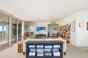 200 Ocean Ln Dr, Key Biscayne, FL 33149, Sold 06/01/21
