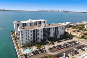 7501 E Treasure Dr #3p, North Bay Village, FL 33141, Sold 07/13/21