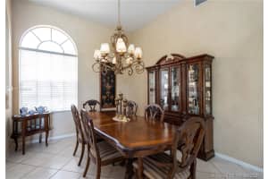 Mariposa Cir N, Pembroke Pines, FL 33331, Sold 06/07/21