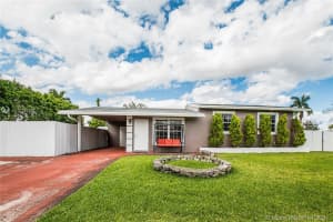 1751 SW 47th Terrace, Fort Lauderdale, FL 33317, Sold 05/12/21