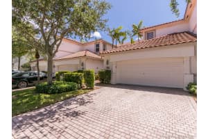964 Harbor View N, Hollywood, FL 33019, Sold 06/11/21