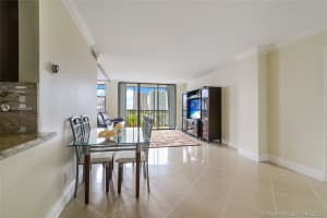 3475 N Country Club Dr, Miami, FL 33180, Sold 06/10/21