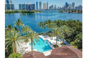3255 NE 184th St, North Miami Beach, FL 33160, Sold 11/12/21