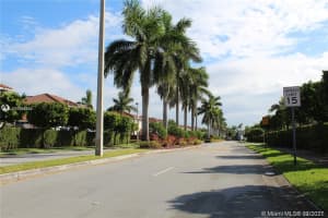 10203 NW 10th St, Miami, FL 33172, Sold 05/20/21