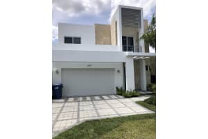 6850 NW 103rd Ave, Doral, FL 33178, Sold 06/28/21