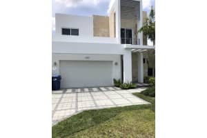 6850 NW 103rd Ave, Doral, FL 33178, Sold 06/28/21