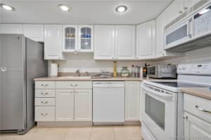 5555 Collins Ave #9m, Miami, FL 33140, Sold 12/23/21