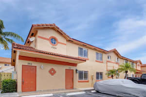 17326 NW 74th Ave, Hialeah, FL 33015, Sold 06/03/21