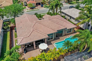 931 SW 189th Terrace, Pembroke Pines, FL 33029, Sold 06/07/21