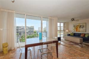 400 Leslie Dr, Hallandale Beach, FL 33009, Sold 06/19/21