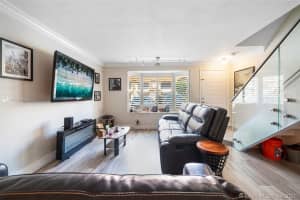 10088 SW 77th Ct, Miami, FL 33156, Sold 05/18/21