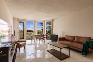 20100 W Country Club Dr, Aventura, FL 33180, Sold 07/06/21