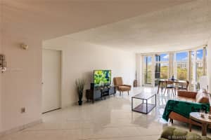 20100 W Country Club Dr, Aventura, FL 33180, Sold 07/06/21