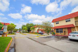 6679 SW 41st Ct, Davie, FL 33314, Sold 06/07/21