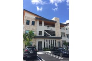 7809 NW 104th Ave, Doral, FL 33178, Sold 05/12/21