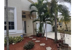 9508 NW 8th Cir, Plantation, FL 33324, Sold 05/14/21