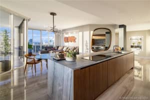 20185 E Country Club Dr PH 6, Aventura, FL 33180, Sold 10/22/21