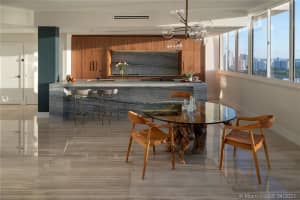 20185 E Country Club Dr PH 6, Aventura, FL 33180, Sold 10/22/21