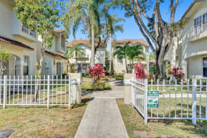 404 NW 108th Terrace, Pembroke Pines, FL 33026, Sold 05/26/21