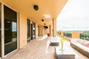 3501 N Ocean Dr #4g, Hollywood, FL 33019, Sold 04/20/22