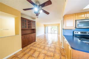 8775 Park Blvd, Miami, FL 33172, Sold 05/14/21