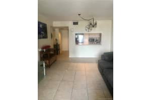 3031 N Ocean Blvd, Fort Lauderdale, FL 33308, Sold 03/11/22