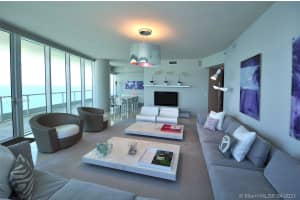 100 South Pointe Dr, Miami Beach, FL 33139, Sold 05/20/21