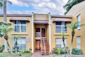 4469 Treehouse Ln, Tamarac, FL 33319, Sold 06/07/21