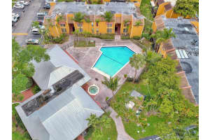 4469 Treehouse Ln, Tamarac, FL 33319, Sold 06/07/21